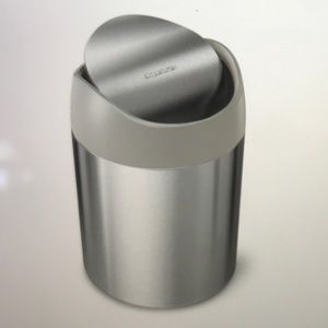 Meet your Posher, Eva